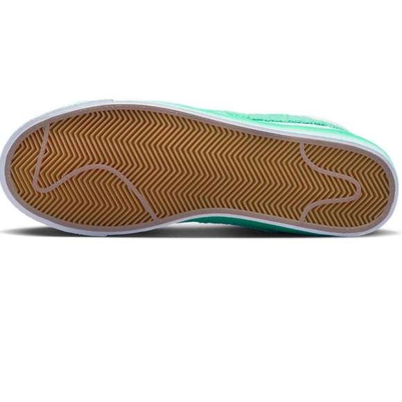 NIKE BLAZER MID 77 CHENILLE SWOOSH GREEN FADE SNEAKERS SIZE 6 - Picture 8 of 14